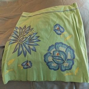 NWT French Connection embroidered skirt